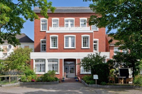 Villa Rosenhof - Moos- oder Zwergrose